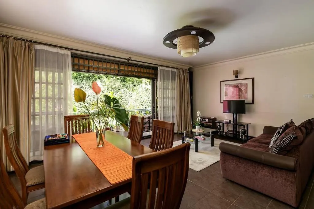 Apartment Lake Victoria Residence - 2 Bedroom Spacious, Garden Apt, 10 Mins To Entebbe Airport Uganda